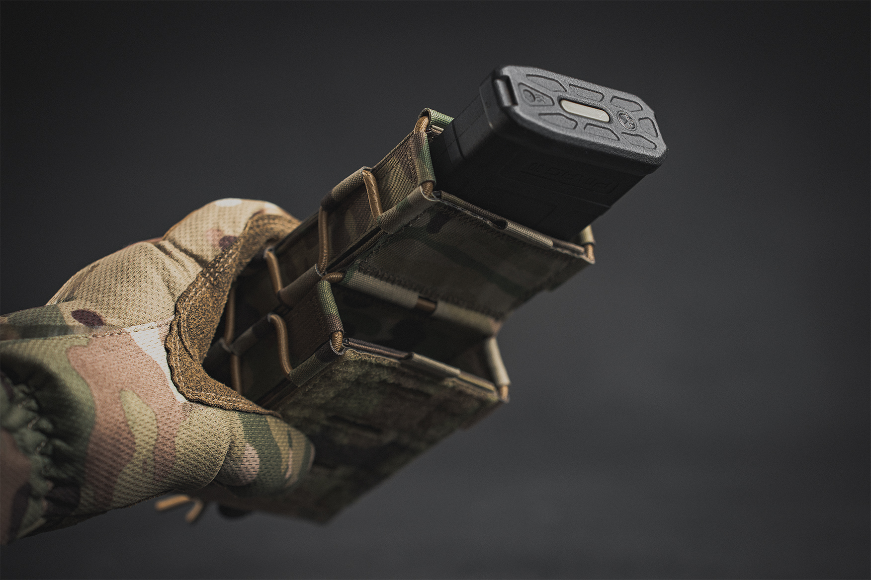 Pro-Fusion Staggered Double Rifle Pouch made using CNC robotics with Open Top Body Retention
