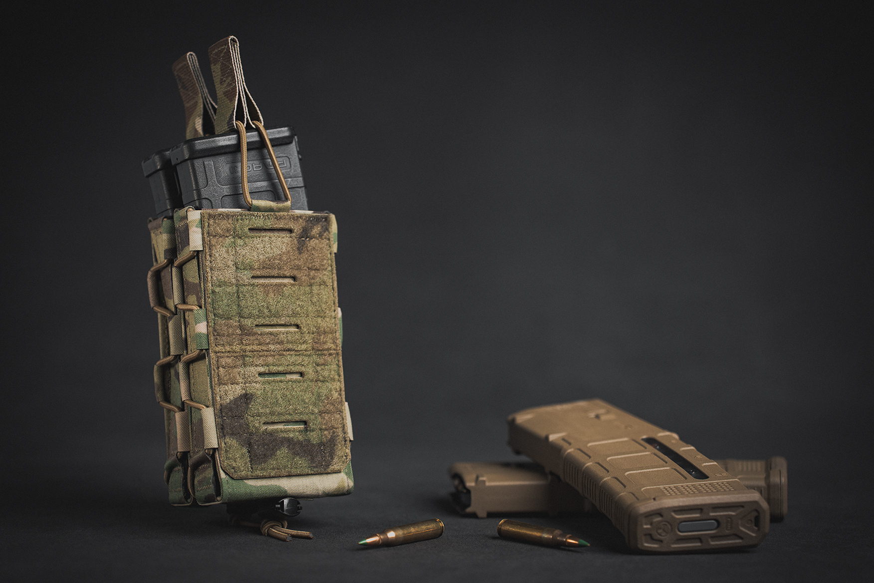 Pro-Fusion Double Rifle Mag Pouch showing all magazine styles with Bungee Retention