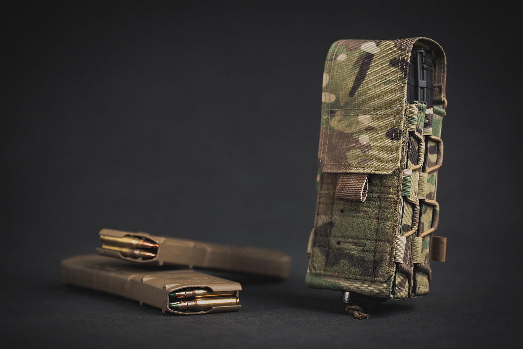 Pro-Fusion Double Rifle Mag Pouch with Flap showing all magazine styles